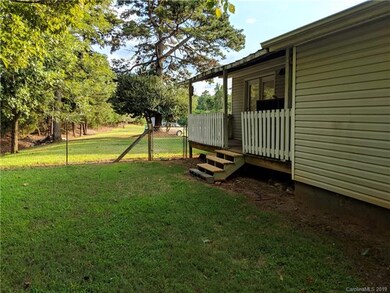 256 Skyuka Rd, Statesville, NC 28677 - photo 3