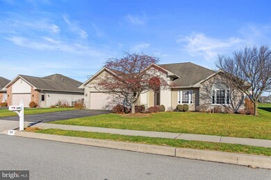 588 Blossom Trail, Mount Joy, PA 17552 - photo 2