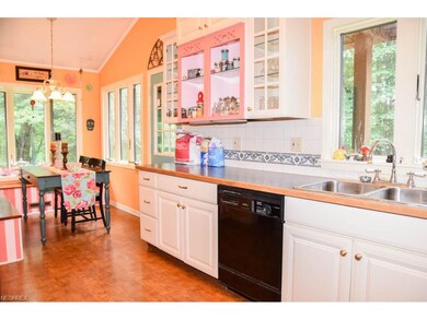 1390 Trails End Dr, New Franklin, OH 44216 - photo 7