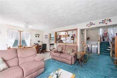 704 Brookhaven Ln unit 704, Woonsocket, RI 02895 - photo 6