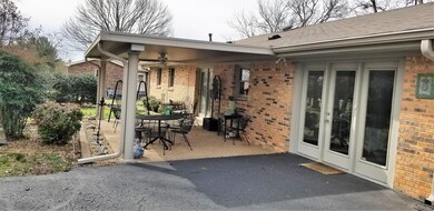 1308 Wesley St, Shelbyville, TN 37160 - photo 3