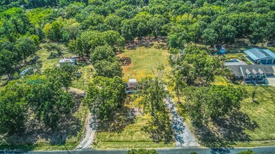 109 County Road 410, Dayton, TX 77535 - photo 6