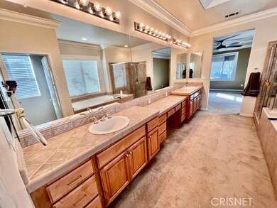 28356 Infinity Cir, Santa Clarita, CA 91390 - photo 7