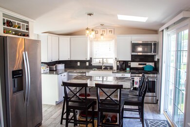 57 Long Beach Ave unit 1, York, ME 03909 - photo 4