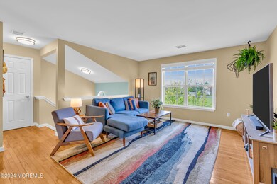 205 6th Ave, 5