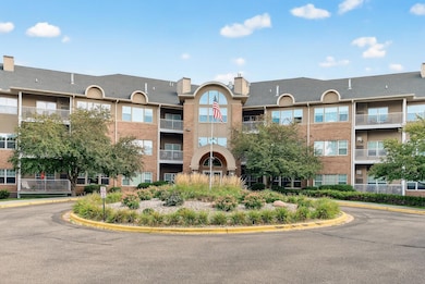 Circle drop off / pick up