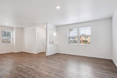 722 N Shawnee St, Aurora, CO 80018 - photo 4