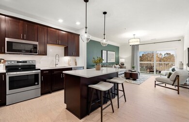 250 Martins Landing unit 110, North Reading, MA 01864 - photo 6