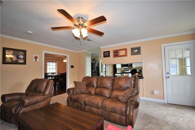 133 Wildwood Dr, Pineville, LA 71360 - photo 6