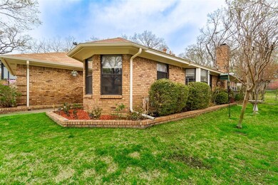 1213 Donna Ln, Bedford, TX 76022 - photo 7