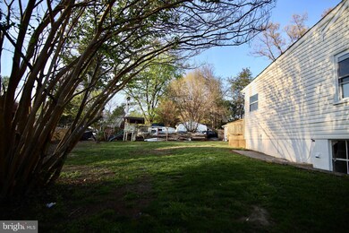 4118 Anderson Rd, Triangle, VA 22172 - photo 2