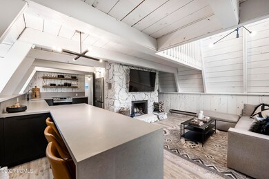 5_Kitchen_high_3765465