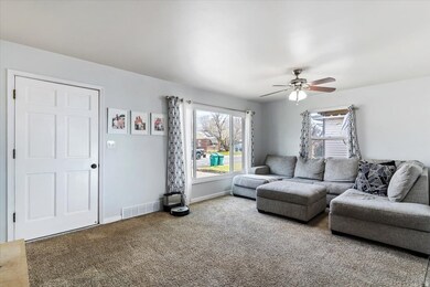 5243 S 2200 W, Roy, UT 84067 - photo 4