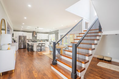 2 Evet Dr, New Fairfield, CT 06812 - photo 4