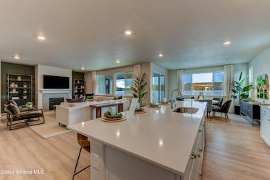 SEA_Gold_CorbinMeadows_Pic_Benton_2242_M