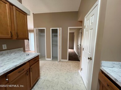 4350 Jillian Dr, Jacksonville, FL 32210 - photo 6