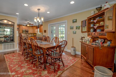 Open Dining Area