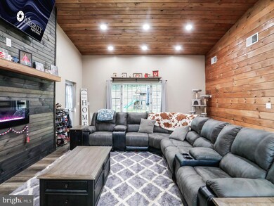 280 Champwood Ridge Ct, Keyser, WV 26726 - photo 6