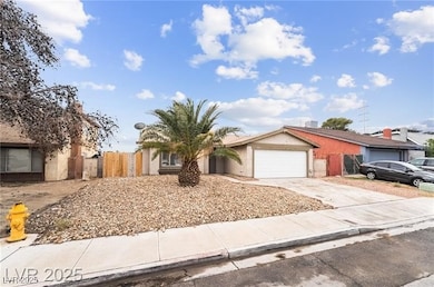 7285 Bridgeview Ave, Las Vegas, NV 89147 - photo 2