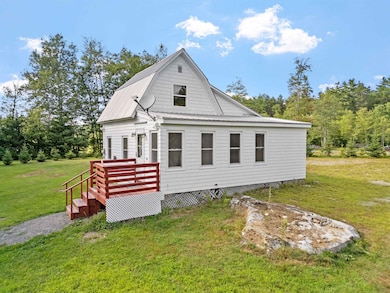 2877 Mount Moosilauke Hwy, Pike, NH 03780 - photo 2