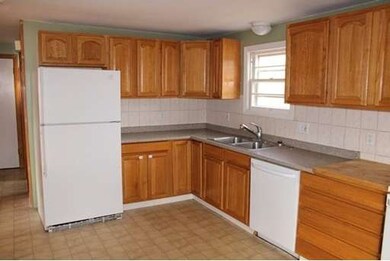 8 Bond St, Spencer, MA 01562 - photo 6