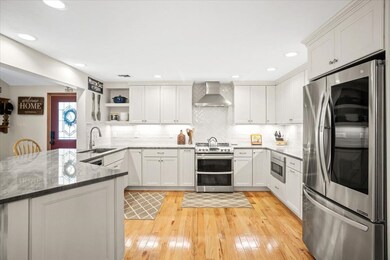 16 Howland Way, Rockland, MA 02370 - photo 4