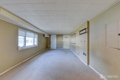 27 Westminster Place, Edison, NJ 08817 - photo 6