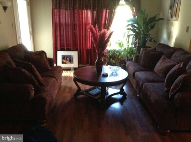 2322 Falls Gable Ln unit J, Baltimore, MD 21209 - photo 4