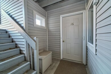 Minimal steps to front entry door