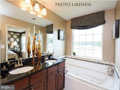 105 Gray St unit VP2009, Capitol Heights, MD 20743 - photo 3