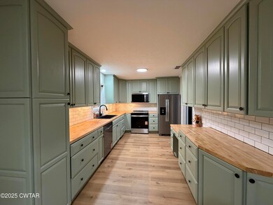 101 Thornfield Dr, Bells, TN 38006 - photo 7