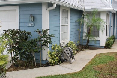 1209 Ocean Dunes Cir, Jupiter, FL 33477 - photo 2