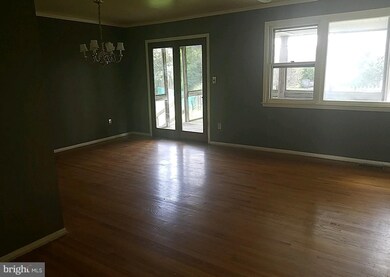 4618 Ballygar Rd, Nottingham, MD 21236 - photo 5