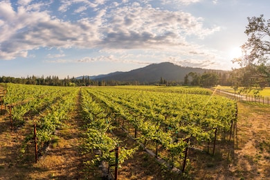 175 Quail Ln, Grants Pass, OR 97526 - photo 7