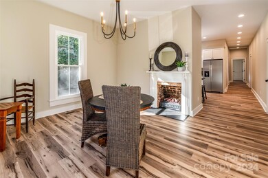 616 Cherry St, Statesville, NC 28677 - photo 7