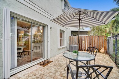 4842 Grapevine Way, Davie, FL 33331 - photo 7