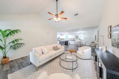 2539 Tiny Leaf Rd, Tallahassee, FL 32305 - photo 4