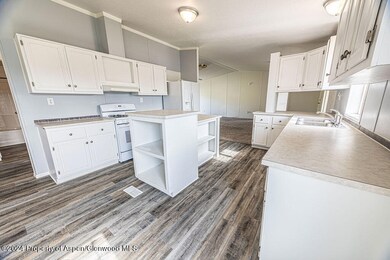 1222 Taylor St, Craig, CO 81625 - photo 7