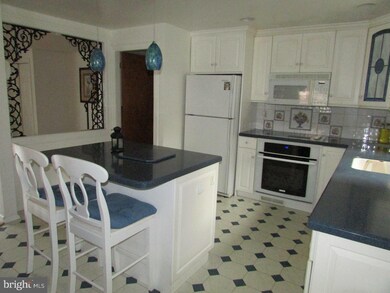 1126 Pinegrove Ave, Lansdale, PA 19446 - photo 7