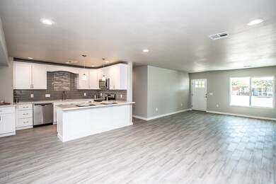 Devonshire Ave-8