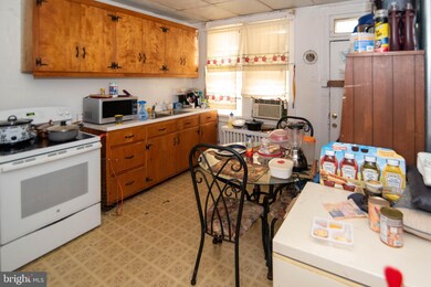 3820 Mount Pleasant Ave, Baltimore, MD 21224 - photo 4