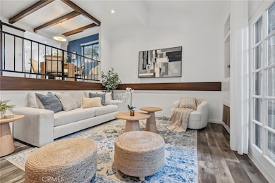 13567 Valerio St unit F, Van Nuys, CA 91405 - photo 2