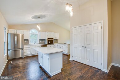 362 Decatur Rd, Stafford, VA 22554 - photo 4