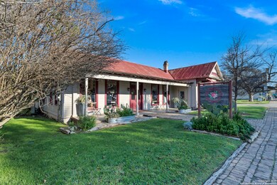 1344 Gruene Rd, New Braunfels, TX 78130 - photo 7