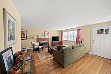 12 Dix Rd, Woburn, MA 01801 - photo 4