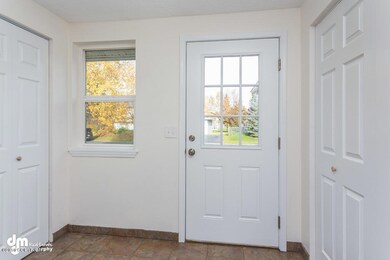 Arctic Entry w/2 Closets