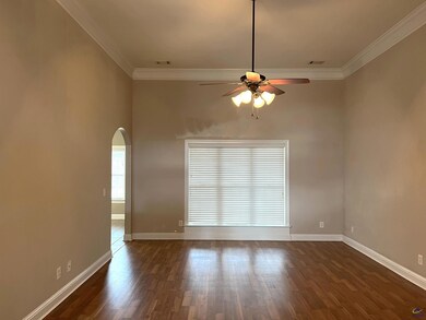 103 Flora Cir, Warner Robins, GA 31088 - photo 2