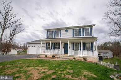 379 Leviticus Dr, Bunker Hill, WV 25413 - photo 2