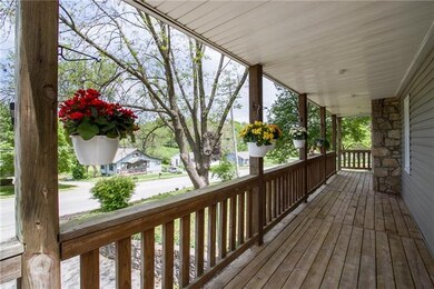 9523 W 55th St, Shawnee, KS 66203 - photo 2