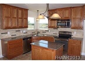 1101 Wren Cir, Copperas Cove, TX 76522 - photo 6